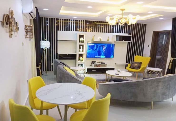 Westpark Luxury Apartments Ikeja Luaran gambar